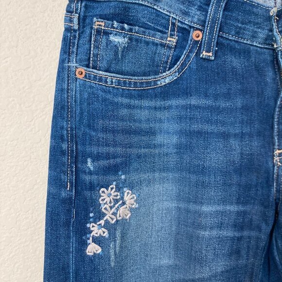 Lucky Brand Floral Embroidered Sienna Slim Boyfriend Distressed Jeans - Picture 5 of 16